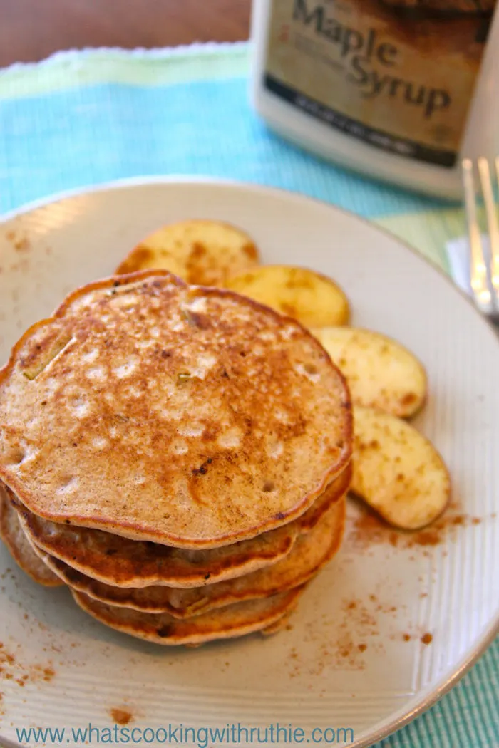 Apple Cinnamon WW Pancakes! Enjoy!!