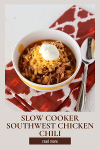 Warm up with this hearty and flavorful chicken chili, made effortlessly in your slow cooker. Packed with tender chicken, black beans, corn, and a blend of spices, it's the perfect meal for busy weeknights or cozy weekends. Top with shredded cheddar cheese and a dollop of sour cream for added deliciousness. #SlowCookerChili #SouthwestFlavors #ComfortFood #EasyDinner #CookingWithRuthie