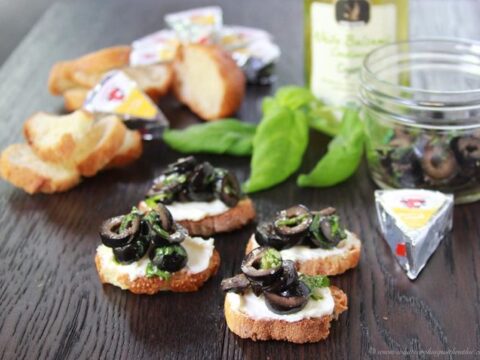 thumbnail image 2 of Easy Greek Olive Tapenade - Hungry Happens 2 of 9