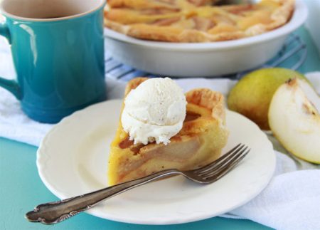 Pear Tart à la mode is a beautiful dessert that will bring a smile to every person at your table! www.cookingwithruthie.com