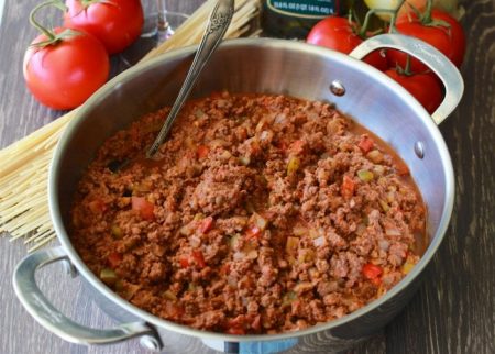 Mediterranean Meat Sauce & Pasta Recipe is a traditional red sauce made from scratch using fresh tomatoes! by cookingwithruthie.com